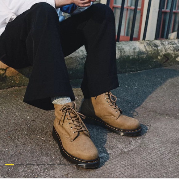 Dr. Martens Other - Dr. Martens 1460 Nubuck Boots DR. MARTENS
Men size 11women 12 gently used